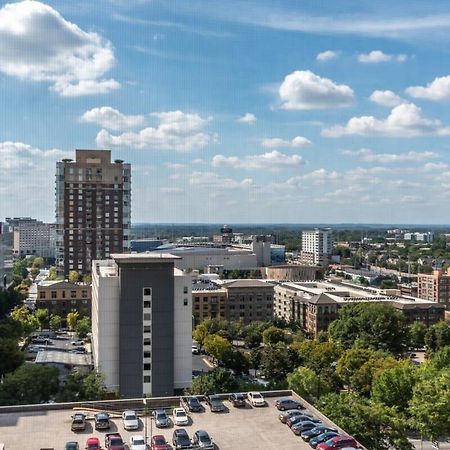 Апартаменты Downtown! Private Balcony! 24 Concierge! Pt11H Атланта Экстерьер фото